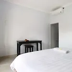 The Wina Echo Beach Guesthouse